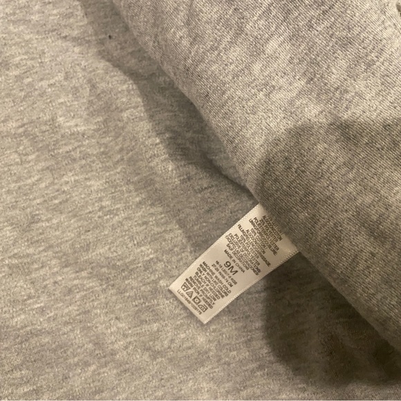 9 Month Lot Baby Clothes Ralph Lauren, Carters, etc - Picture 2 of 12